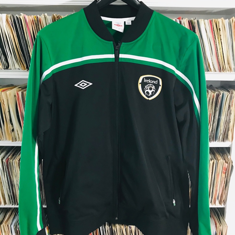 Lightweight Ireland Football Soccer Jacket Umbro